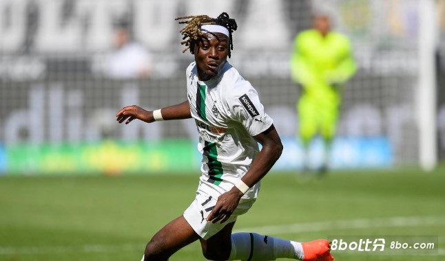 德媒:科内已经和米兰谈妥个人合同,科内门兴要价2000万欧元+奖金