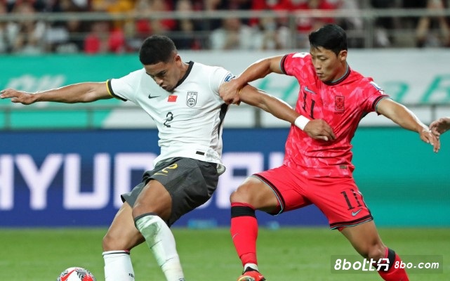 津媒：国足战日本没放弃抢分希望，国足黄牌清零卸下停赛包袱很重要