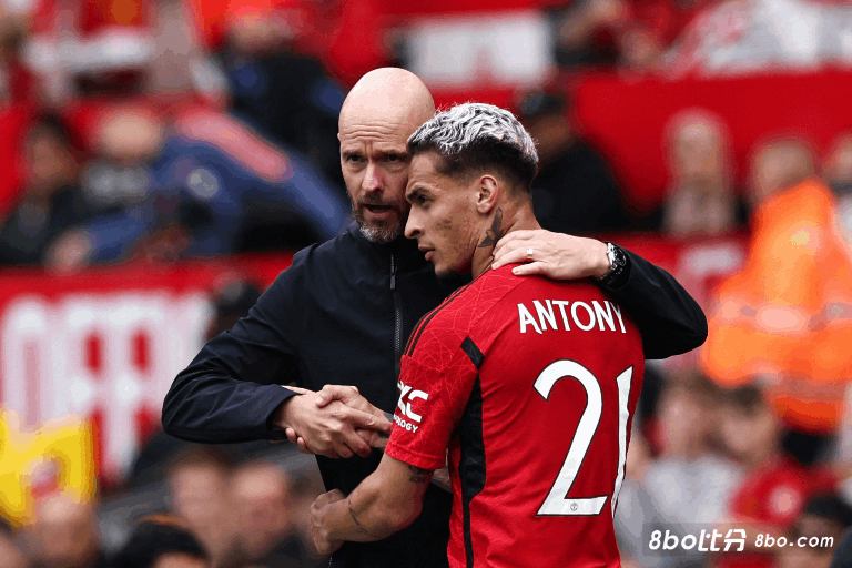曼晚:滕哈赫似乎已经放弃了安东尼,这意味着他可能会在明夏离开