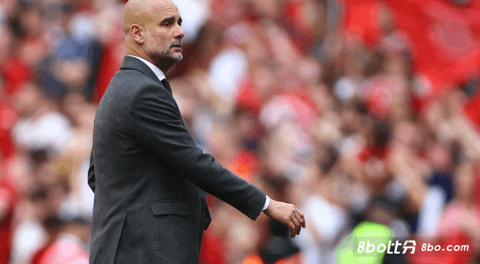 瓜迪奥拉：球队能在中场找到应对方法，期待其他球员做出更多贡献