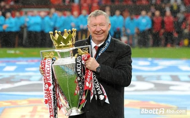 邮报：弗格森辞去个人公司董事职务，逐渐淡出商场