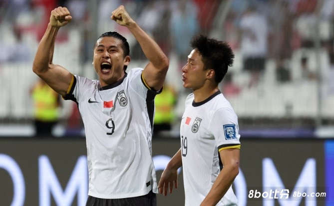 黄健翔：客场拿下巴林这3分太宝贵了！国足一下子重新看到了希望