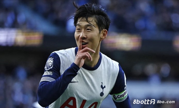 孙兴慜庆祝赢曼城：这是我们该拿出来的表现，麦迪逊的生日礼物