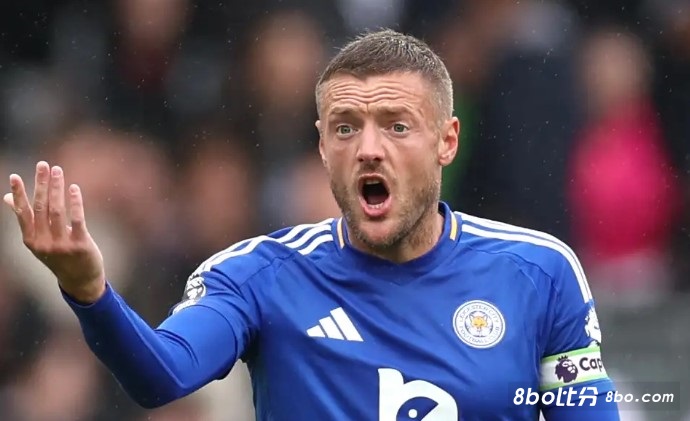 詹俊：瓦尔迪9年前打破范尼纪录，如今范尼上任首战他开场就进球