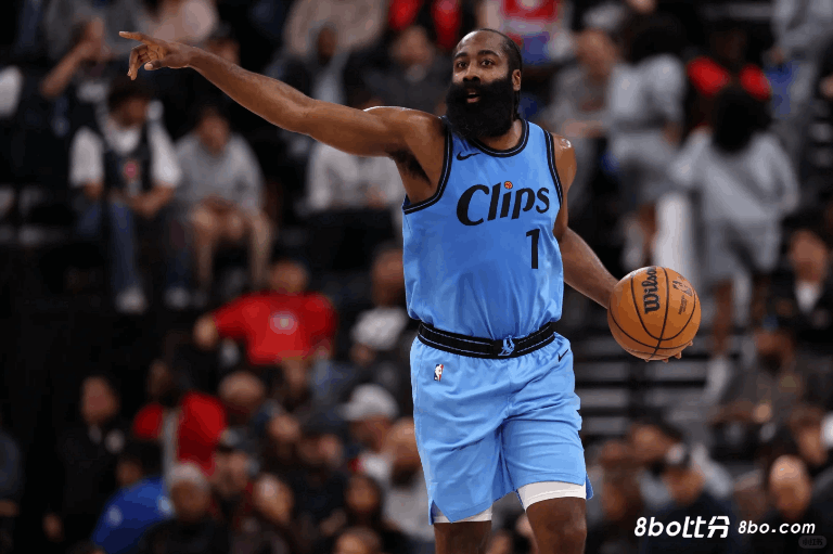 乌度卡劝哈登别回火箭：他想要赢球，而我们还不在那个阶段