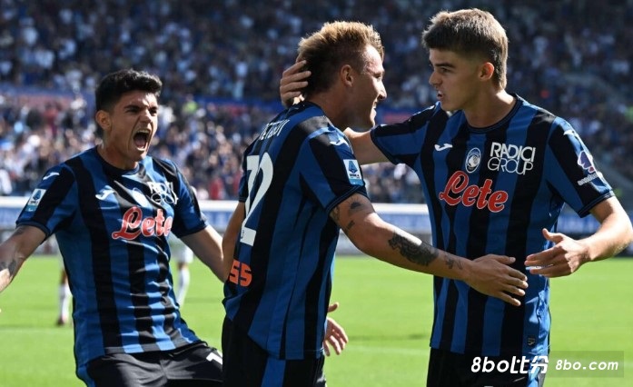 真蓝黑军团！亚特兰大2024年夺得欧联冠军，年末排意甲第一