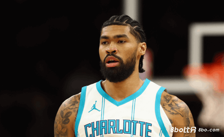 队记：一旦理查兹适应球队，预计将会成为太阳的首发中锋