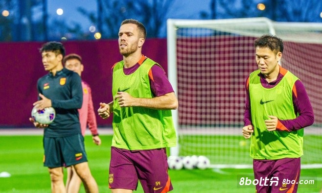 津媒:国足输球并不意味彻底出局,打好最后两战仍有望进前四