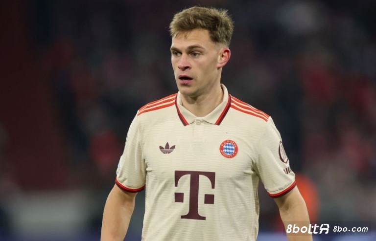 基米希:首回合结果并不理想,但我们都觉得还有机会