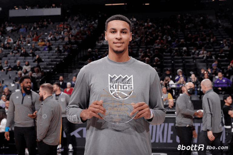 建队基石？国王和勇士的交易谈判中，穆雷和埃利斯列为非卖品