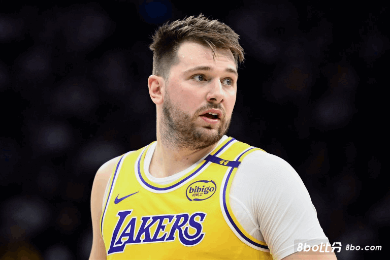 沃西谈湖人百亿出售：联盟在蓬勃发展，我第一年的薪水是47.5万