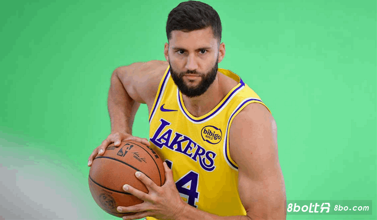 雷迪克：克莱伯已经接受相关检查,四头肌轻微受伤缺席几天