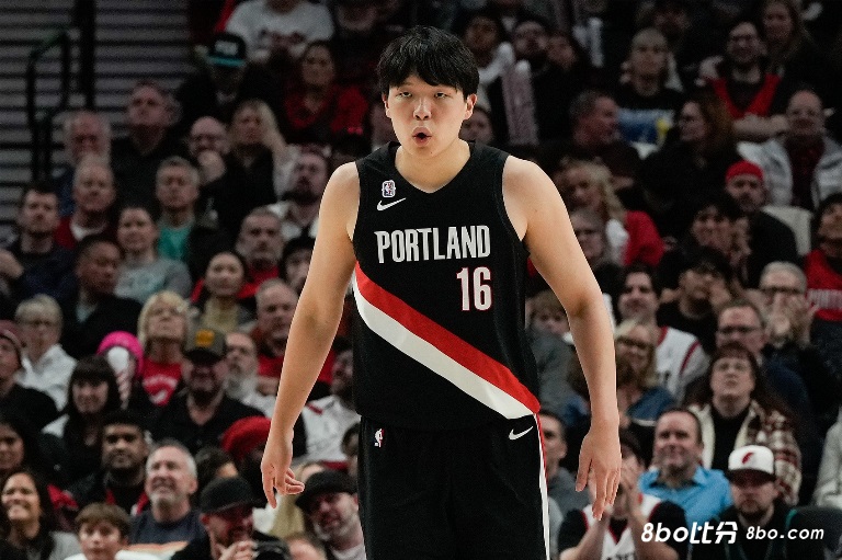 杨瀚森要被下放？跟队记者：取决于教练的带队理念