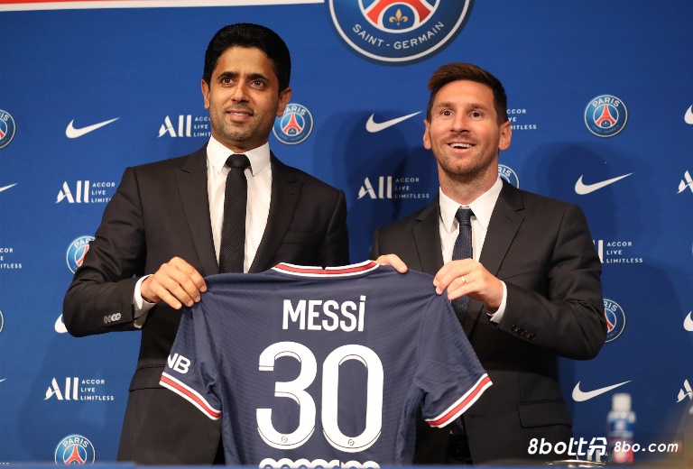 梅西再谈巴黎生涯:在足球层面我一点也不开心