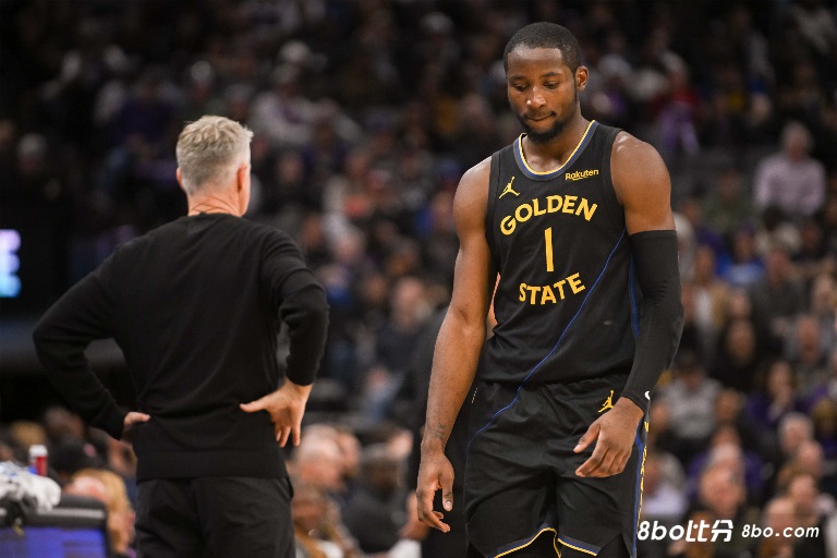 幸无大碍！库明加膝盖轻伤，缺阵预计为期较短