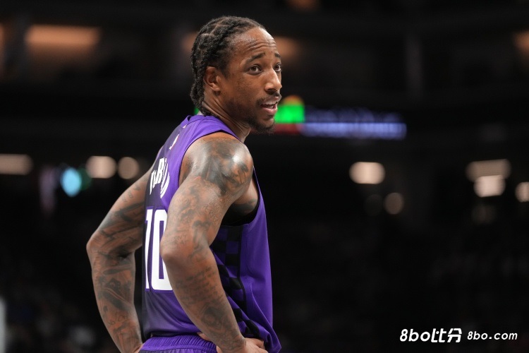 破罐子破摔？快船或与国王商讨德罗赞和科林斯互换