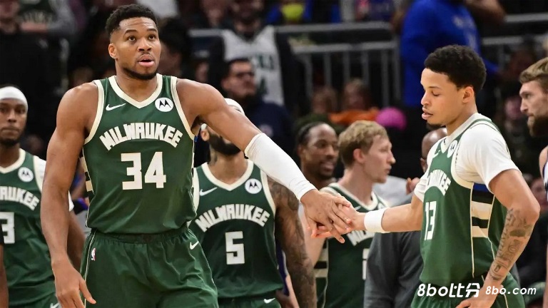 周一307NBA常规赛推荐：雄鹿VS黄蜂